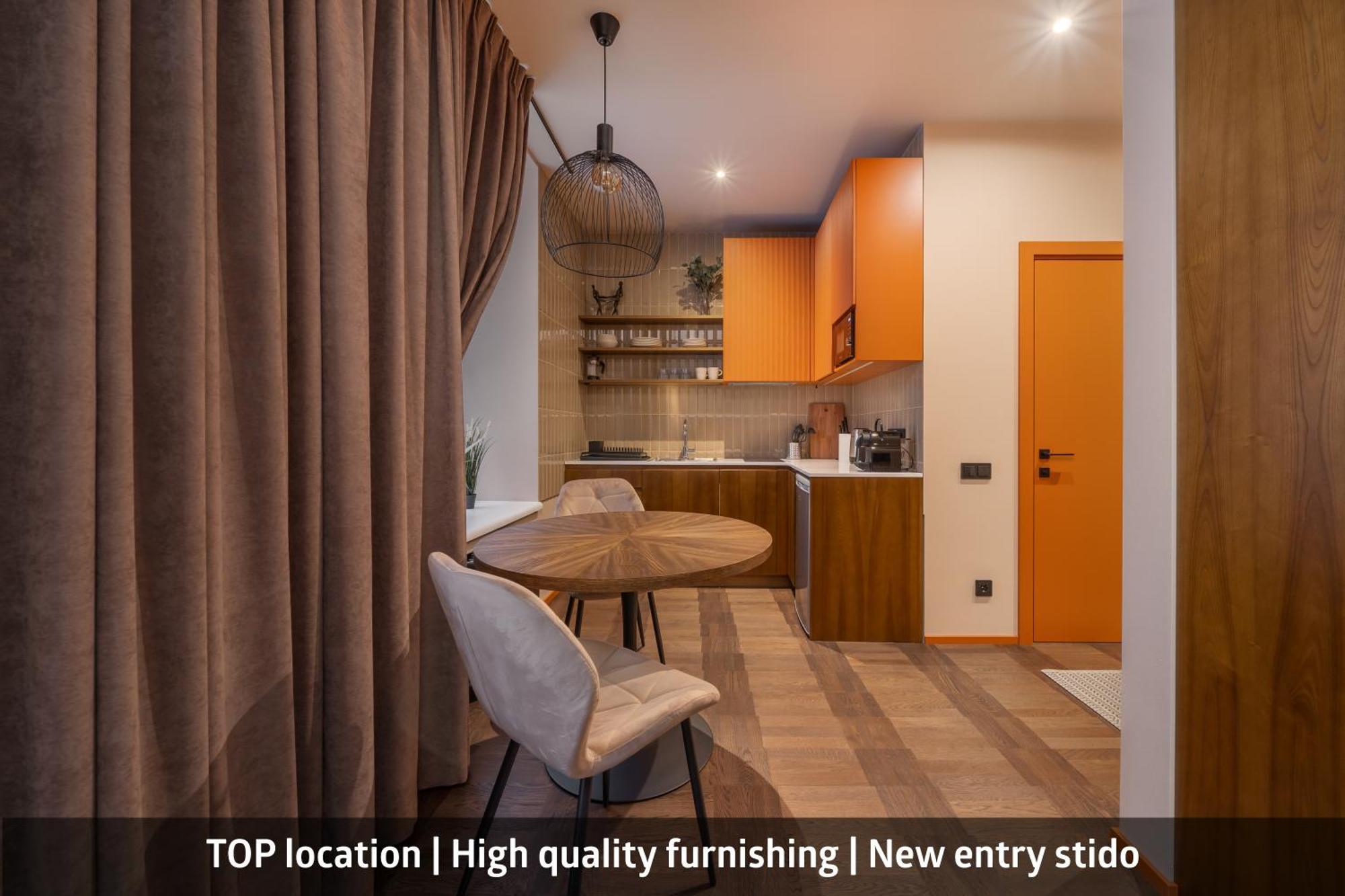 Stylish Old Town Apartment On Mucenieku Street Riga Exterior photo
